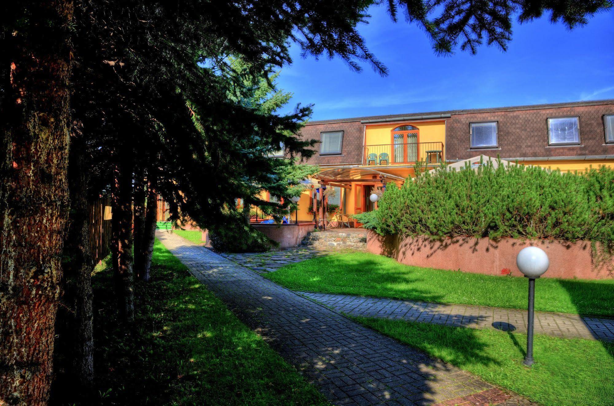 Penzion Agrothermal Besenova Exterior foto